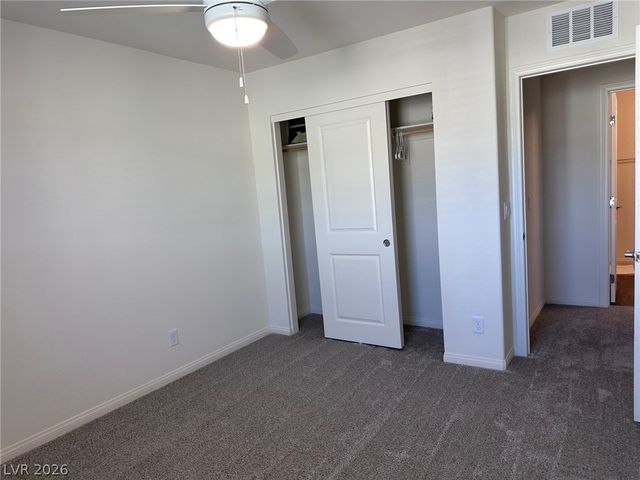 5637 Thunder Blue Avenue, Las Vegas, NV 89122