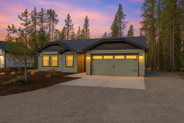 17248 Avocet Drive, Bend, OR 97707