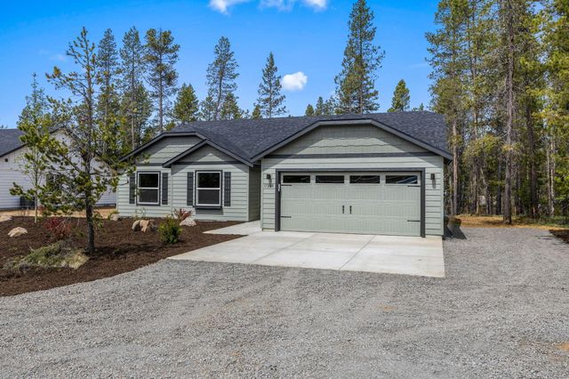 17248 Avocet Drive, Bend, OR 97707