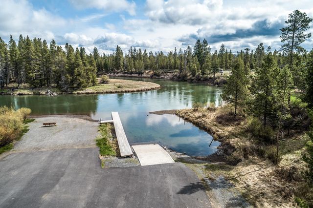 17248 Avocet Drive, Bend, OR 97707