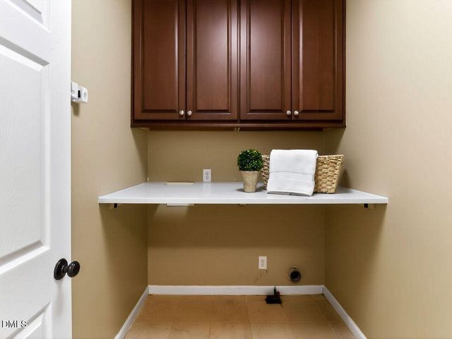 117 Starwood Lane, Holly Springs, NC 27540