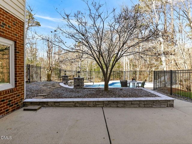 117 Starwood Lane, Holly Springs, NC 27540