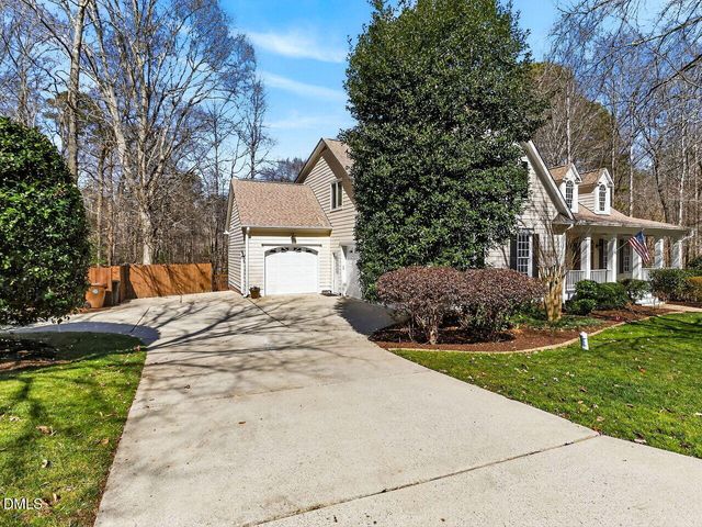 117 Starwood Lane, Holly Springs, NC 27540