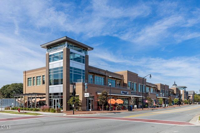 117 Starwood Lane, Holly Springs, NC 27540