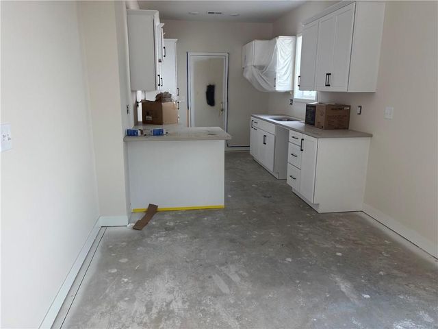 440 N Prairie Street, Liberty, MO 64068