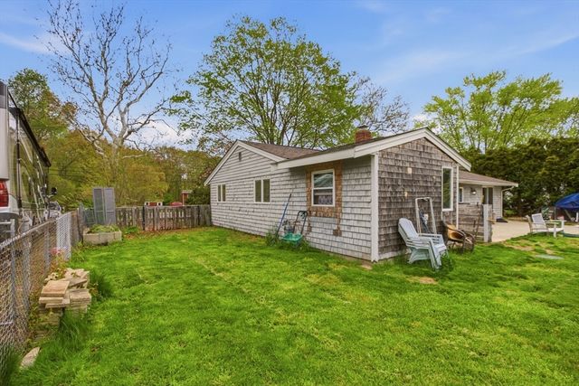304 Bushee Road, Swansea, MA 02777