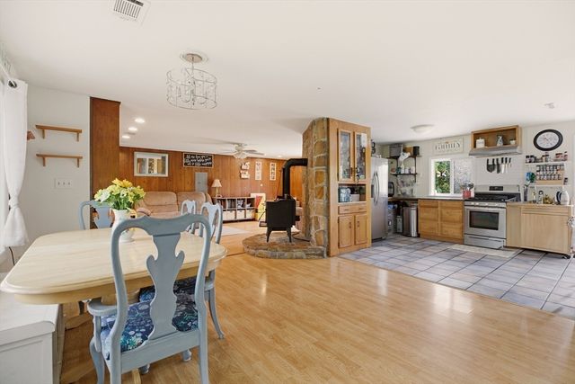 304 Bushee Road, Swansea, MA 02777