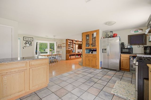 304 Bushee Road, Swansea, MA 02777