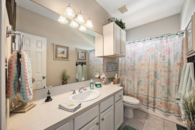 3930 Navarro Drive, Galveston, TX 77554