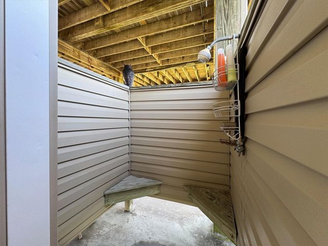 3930 Navarro Drive, Galveston, TX 77554