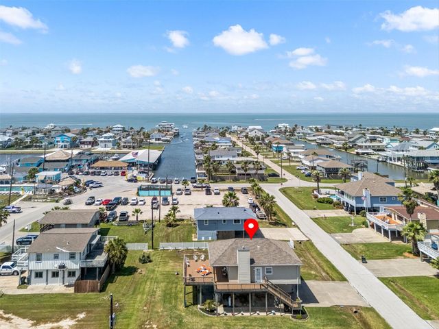 3930 Navarro Drive, Galveston, TX 77554