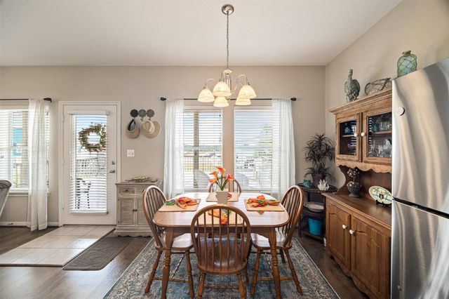 3930 Navarro Drive, Galveston, TX 77554