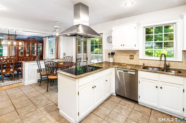 89 Eastover Road, Stamford, CT 06905