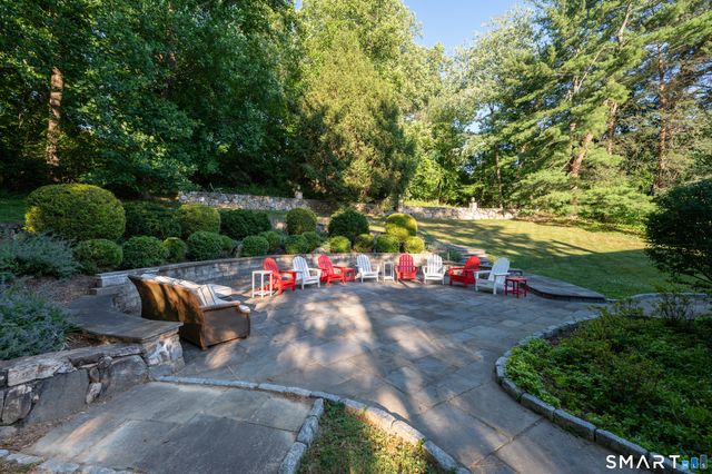 89 Eastover Road, Stamford, CT 06905