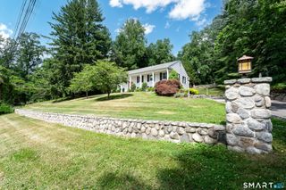 89 Eastover Road, Stamford, CT 06905