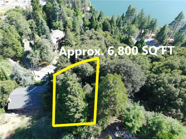 407 Delle, Crestline, CA 92325