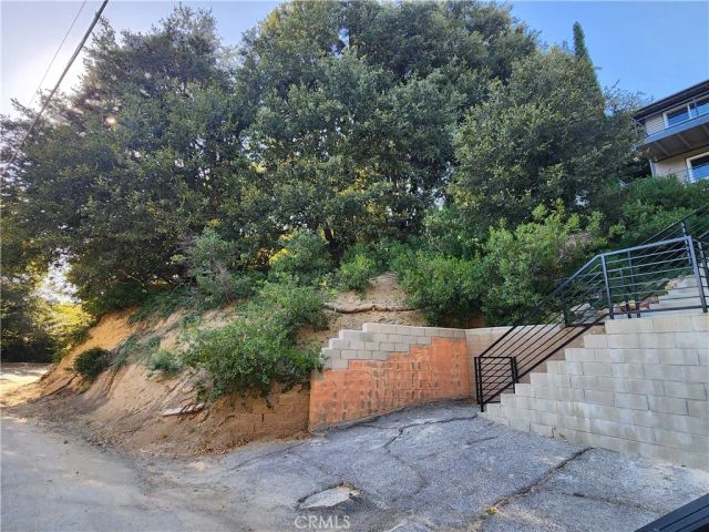 407 Delle, Crestline, CA 92325