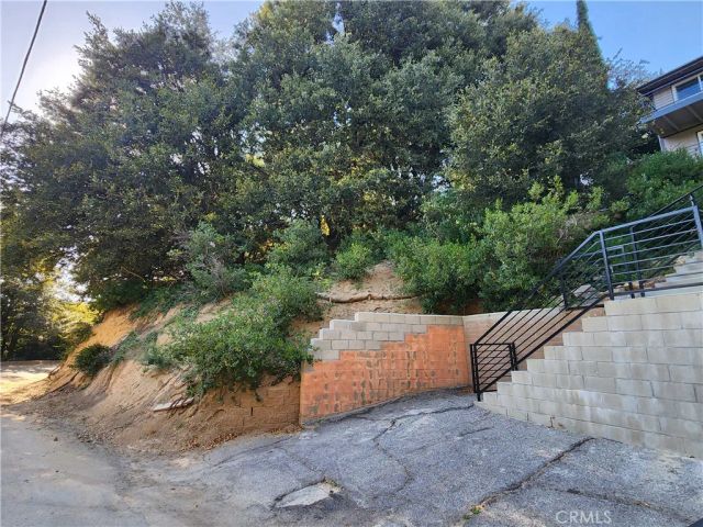 407 Delle, Crestline, CA 92325
