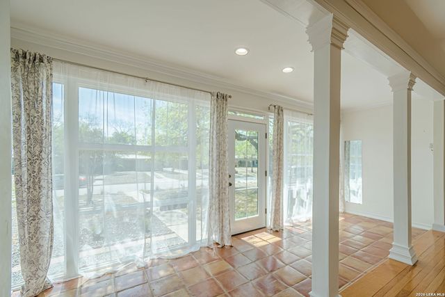 227 Devonshire Dr, San Antonio, TX 78209