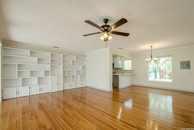 227 Devonshire Dr, San Antonio, TX 78209