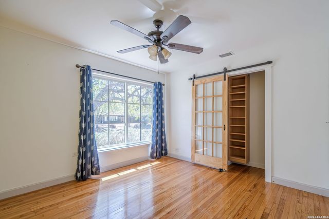 227 Devonshire Dr, San Antonio, TX 78209