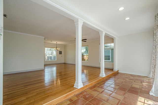 227 Devonshire Dr, San Antonio, TX 78209