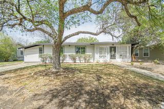 227 Devonshire Dr, San Antonio, TX 78209