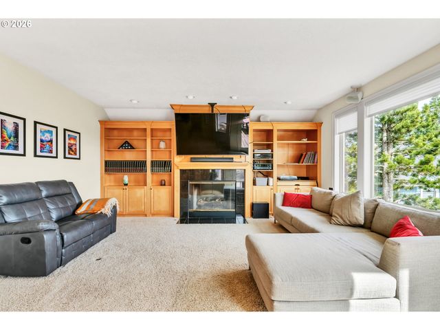 1414 Se BEECH Pl, Gresham, OR 97080