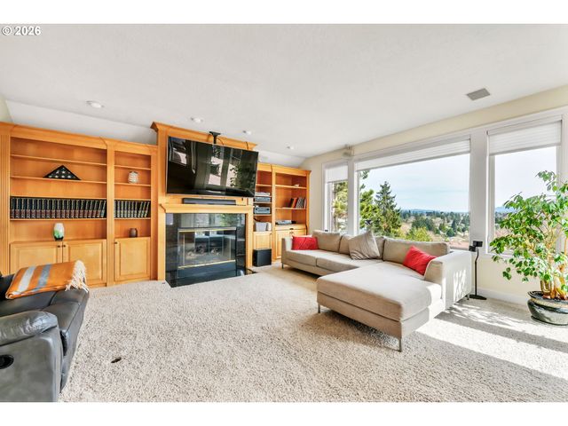 1414 Se BEECH Pl, Gresham, OR 97080