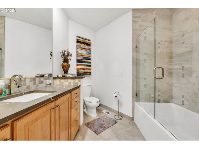 1414 Se BEECH Pl, Gresham, OR 97080