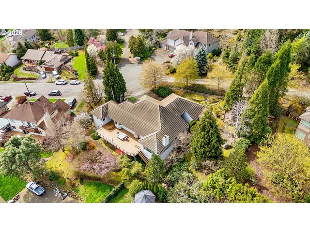 1414 Se BEECH Pl, Gresham, OR 97080