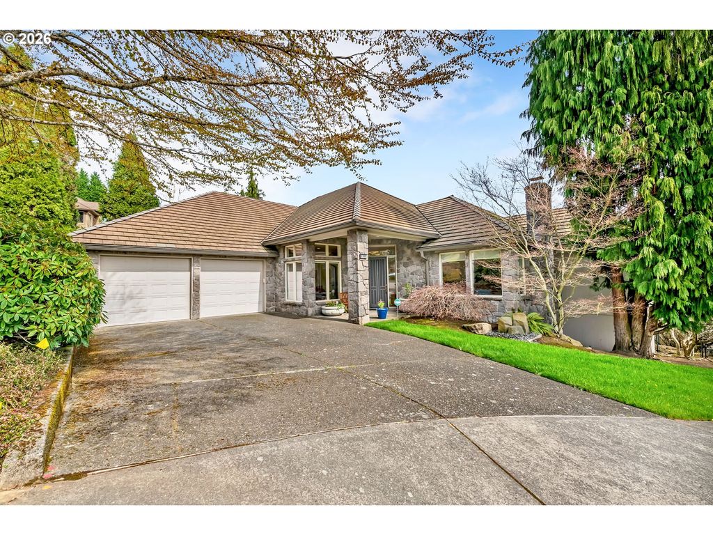 1414 Se BEECH Pl, Gresham, OR 97080