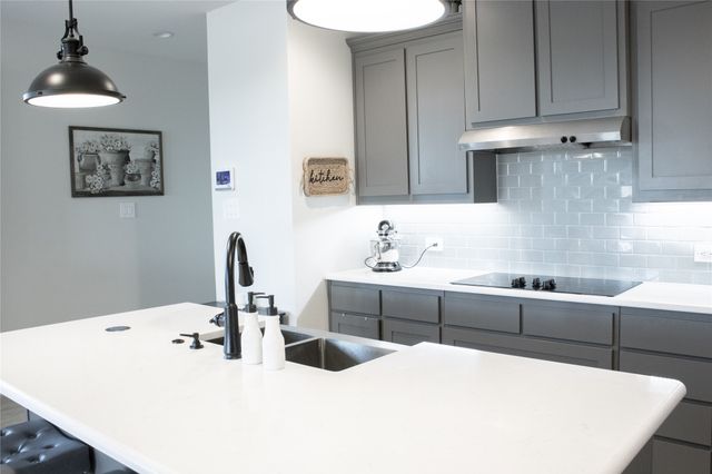 642 Sandiford Court, Mansfield, TX 76063