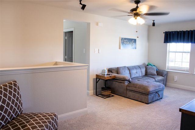 642 Sandiford Court, Mansfield, TX 76063