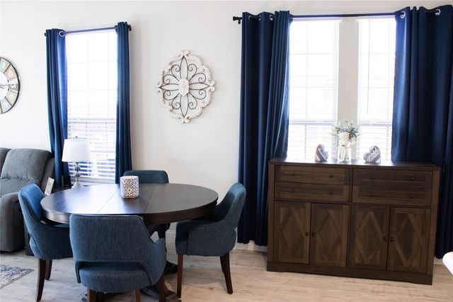 642 Sandiford Court, Mansfield, TX 76063