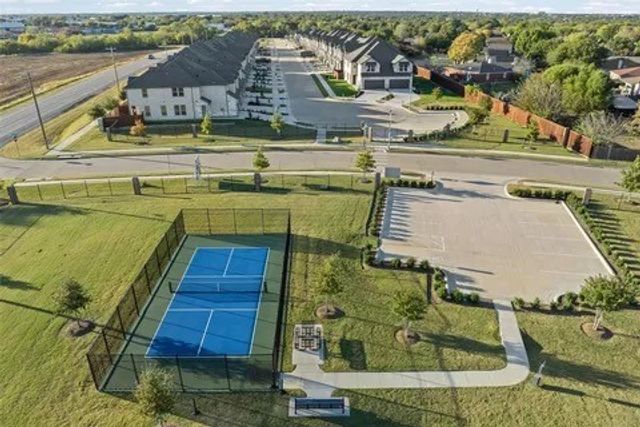 642 Sandiford Court, Mansfield, TX 76063