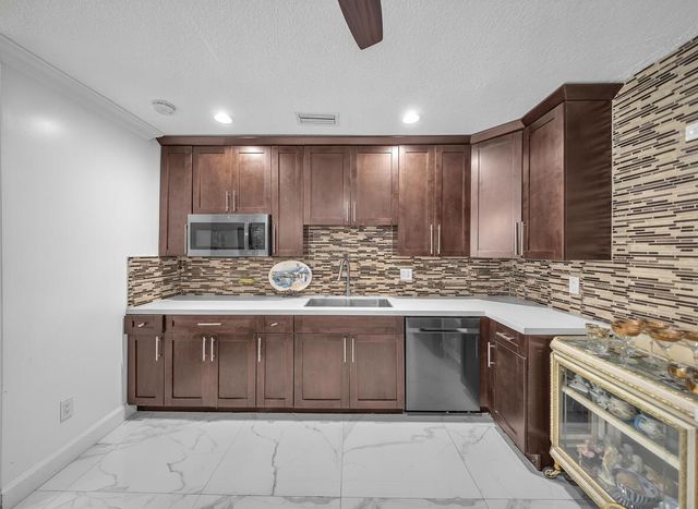 2951 SW 139TH Avenue, Miami, FL 33175