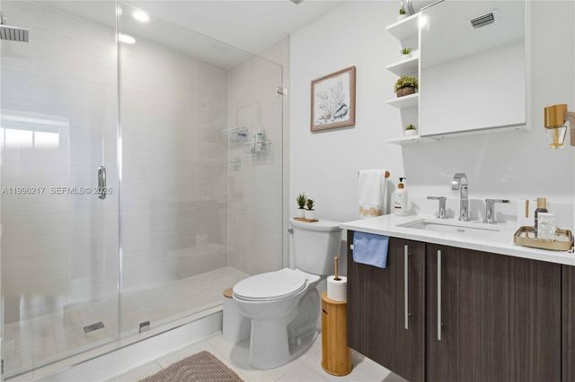 7875 NW 107th Ave 310, Doral, FL 33178