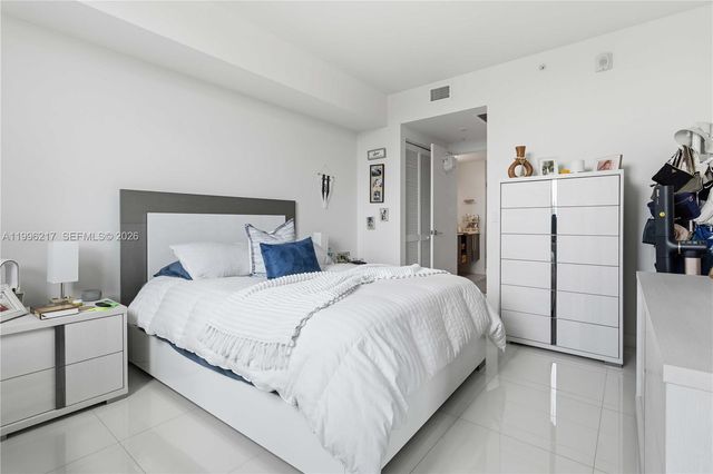 7875 NW 107th Ave 310, Doral, FL 33178