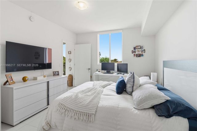 7875 NW 107th Ave 310, Doral, FL 33178