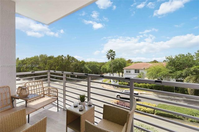 7875 NW 107th Ave 310, Doral, FL 33178