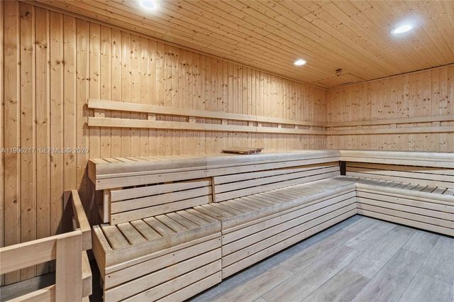 7875 NW 107th Ave 310, Doral, FL 33178