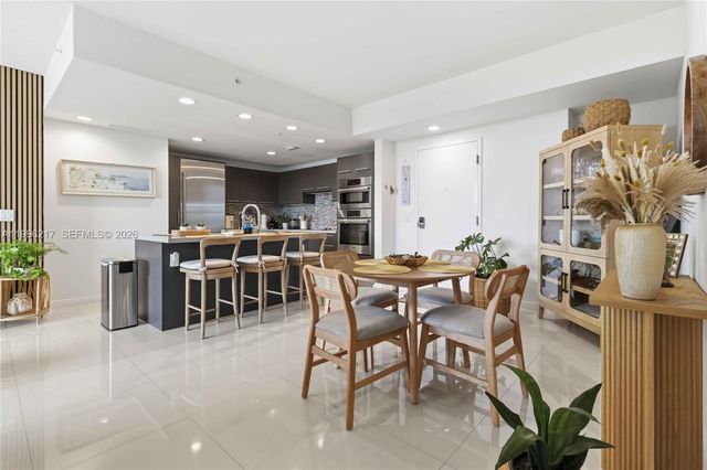 7875 NW 107th Ave 310, Doral, FL 33178