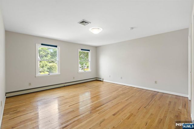 401 11th Street, Cresskill, NJ 07626