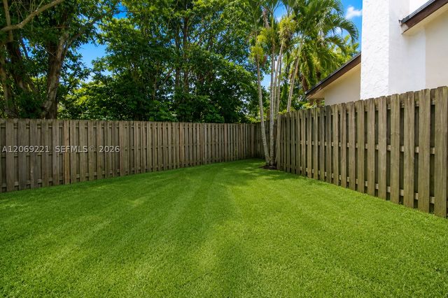 13508 SW 108th St Cir N, Miami, FL 33186