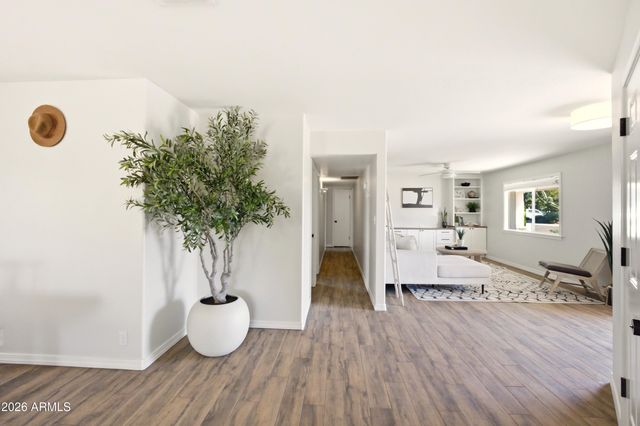 5302 N 81ST Place, Scottsdale, AZ 85250