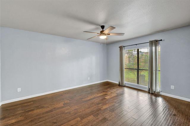513 Harrington Lane, Euless, TX 76039