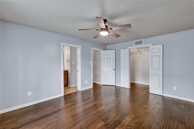 513 Harrington Lane, Euless, TX 76039