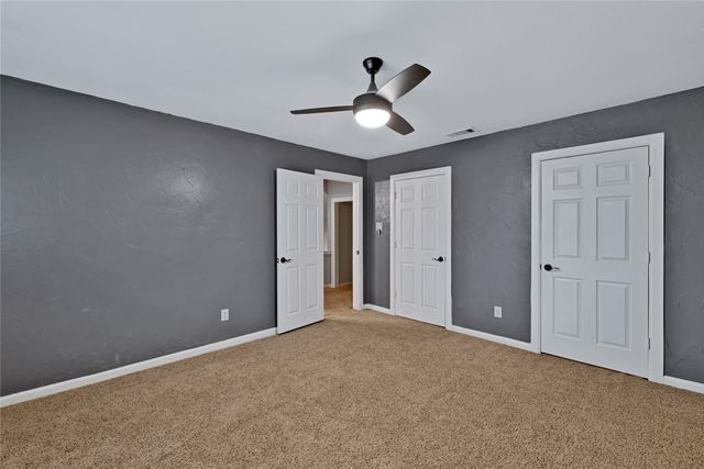 513 Harrington Lane, Euless, TX 76039