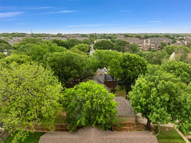 513 Harrington Lane, Euless, TX 76039